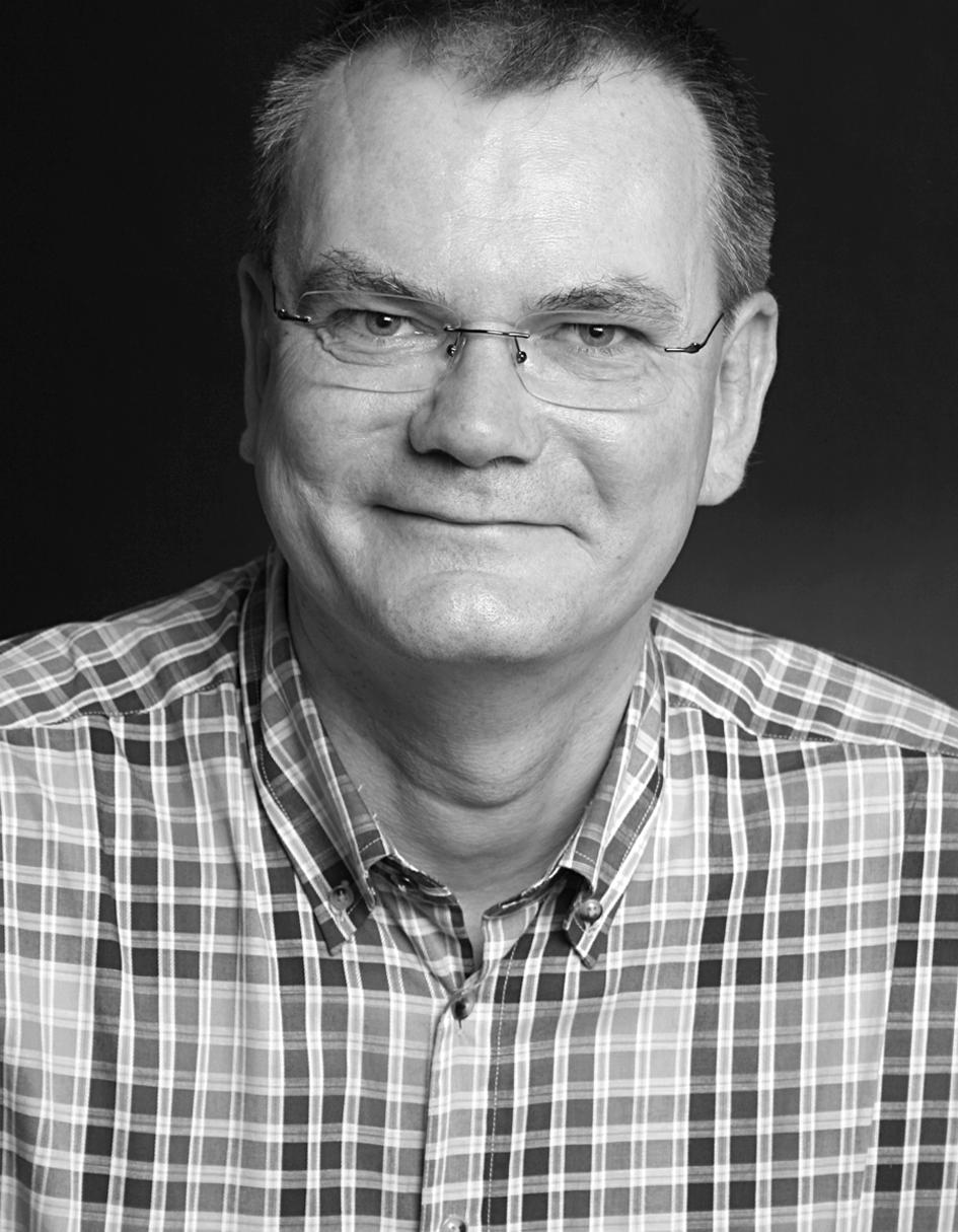 Stefan Adams
